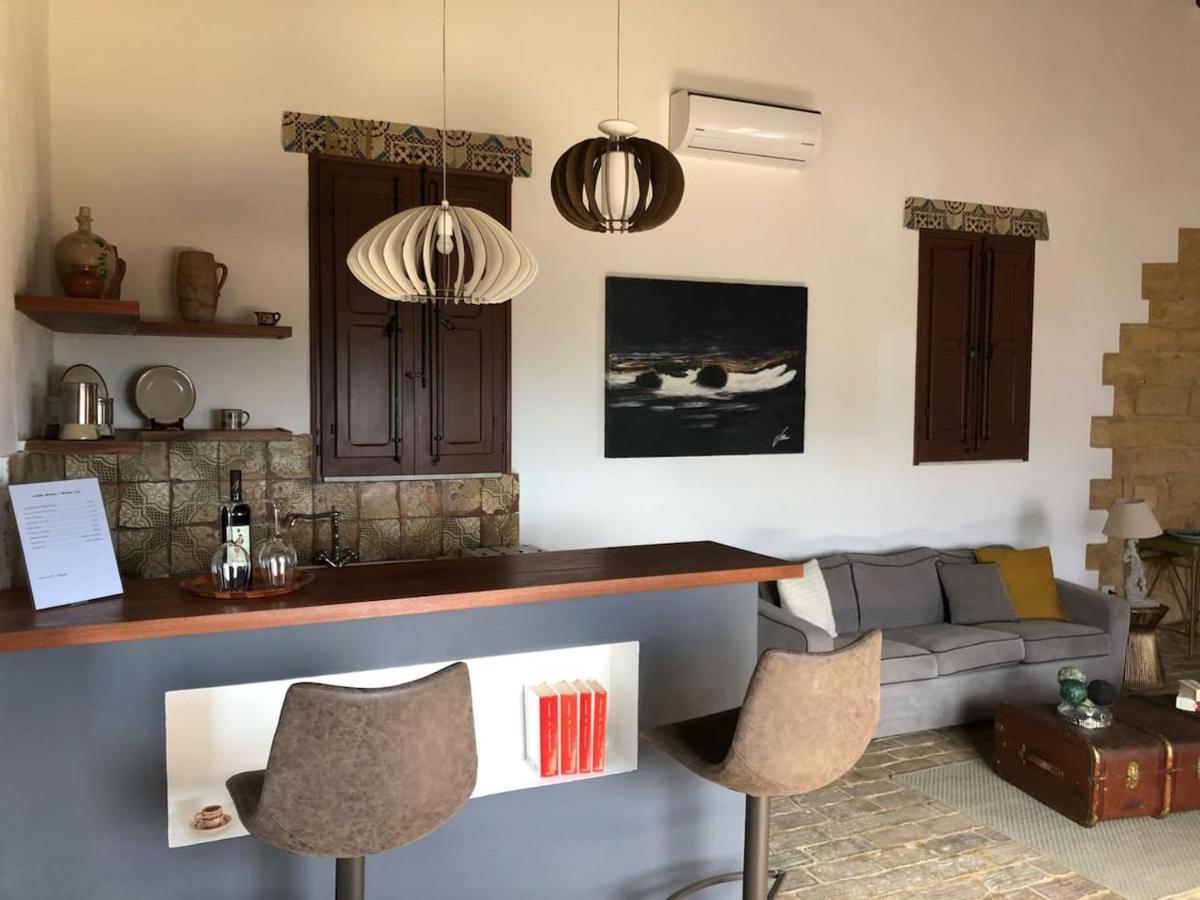 Villa La Lumia B&B Suites & Apartments 阿格里真托 外观 照片